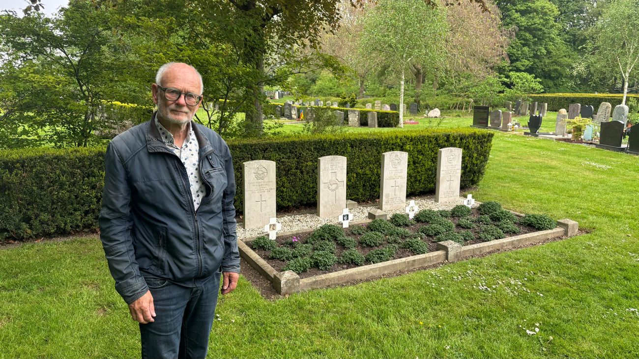 Gemist - Speciale herdenking bij vier eregraven in Emmeloord op 4 mei