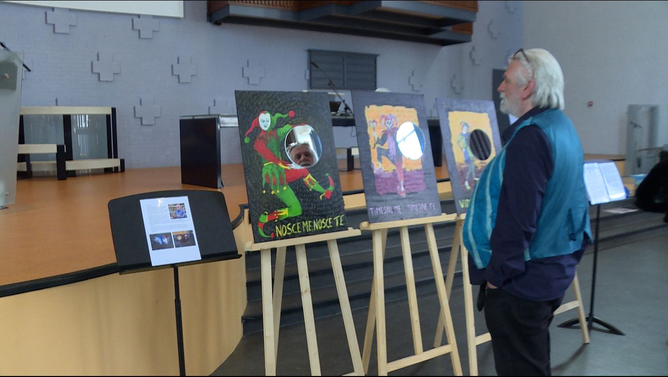 Kerken openen hun deuren voor kunst, werken geïnspireerd door de Pinksterperiode en kerkgebouwen