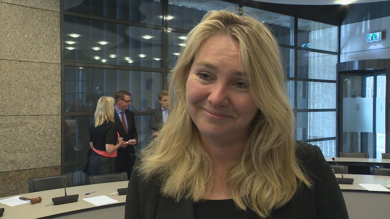 Nieuws - Minister heeft geen geld voor bredere sluis Kornwerderzand