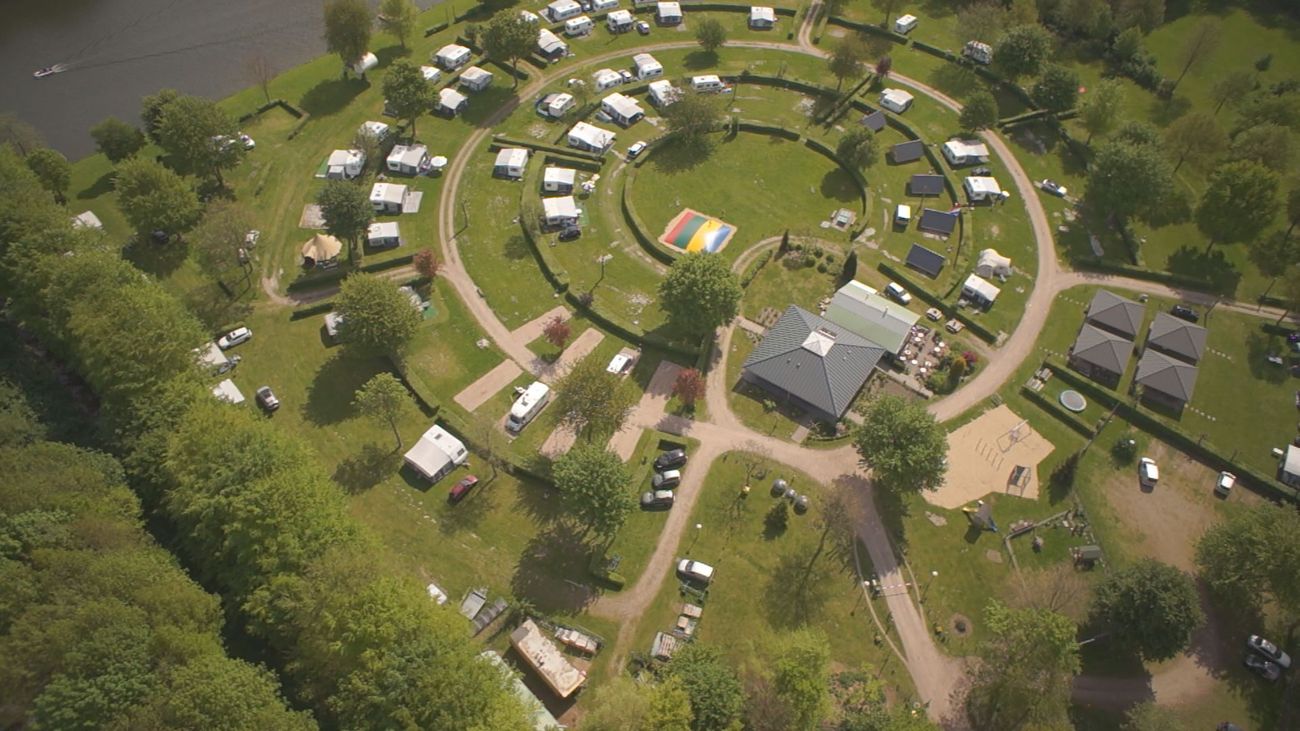 Omroep Flevoland - Nieuws - Gemeente wil camping Waterhout uitkopen