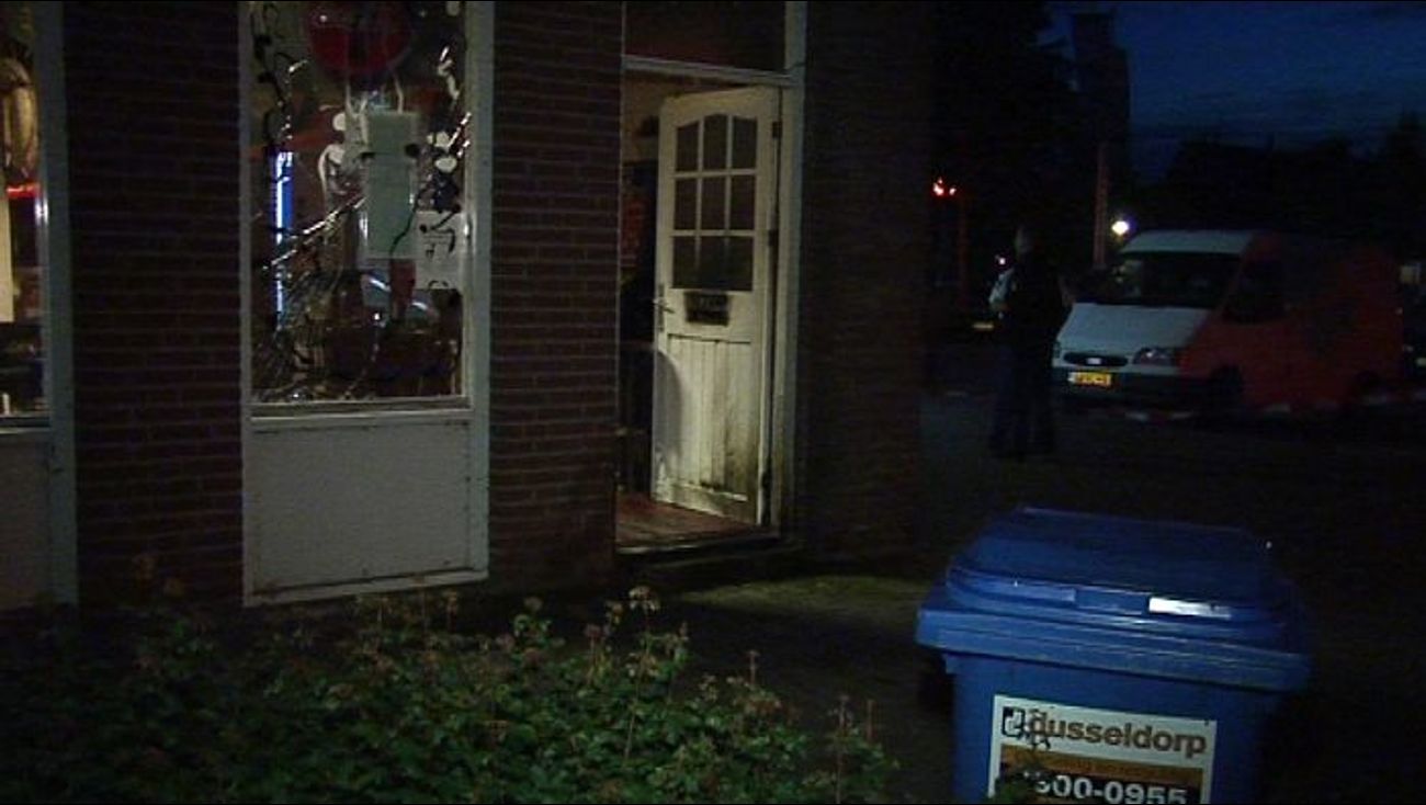 Nieuws - Mogelijk brandstichting bij café in Lelystad-Haven