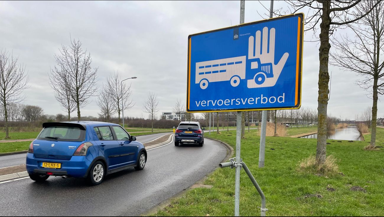 Nieuws - Vogelgriep ontdekt in Biddinghuizen: 55.000 kippen geruimd