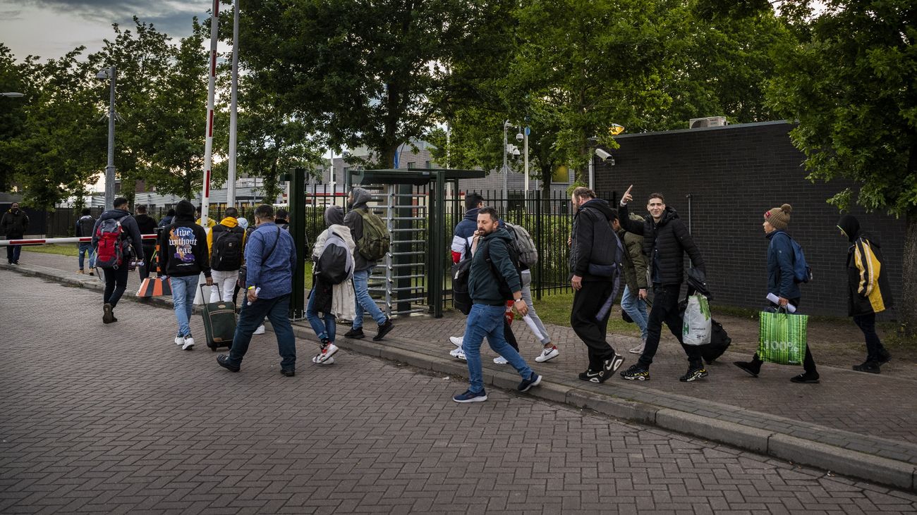 Nieuws - Kabinet wil aanmeldcentrum bij Bant