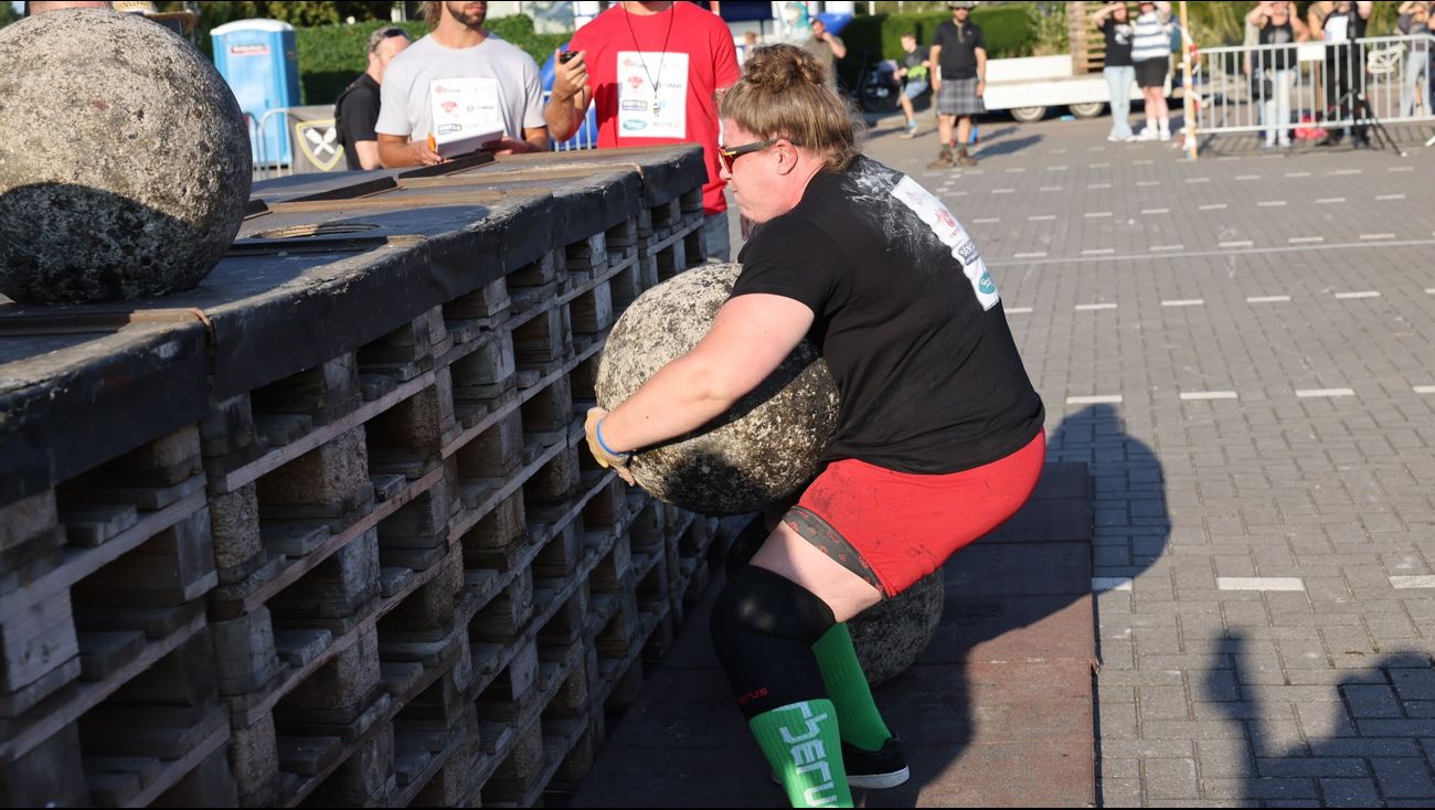 Sport - Krachtsporter Patricia Smit stijgt naar achtste plaats na diskwalificatie transgender-finali