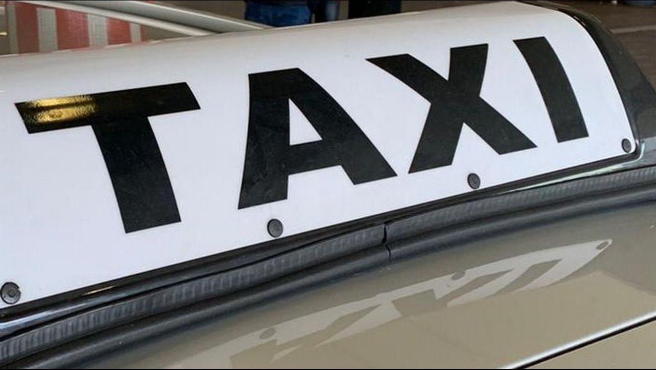Taxichauffeur (19) krijgt nachtelijke klappen met pistool, OM wil even oude verdachte achter slot en