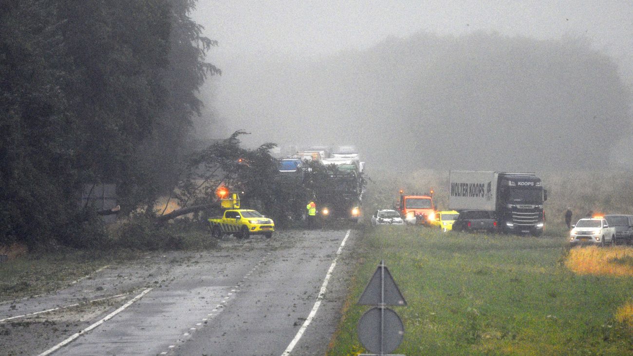 Nieuws - Storm Poly is uitgeraasd, inventarisatie van de schade
