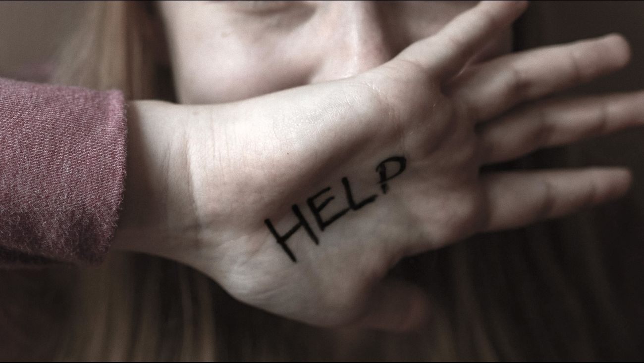 Betere bescherming nodig voor slachtoffers huiselijk geweld: 'Slachtoffers worden beperkt, terwijl d