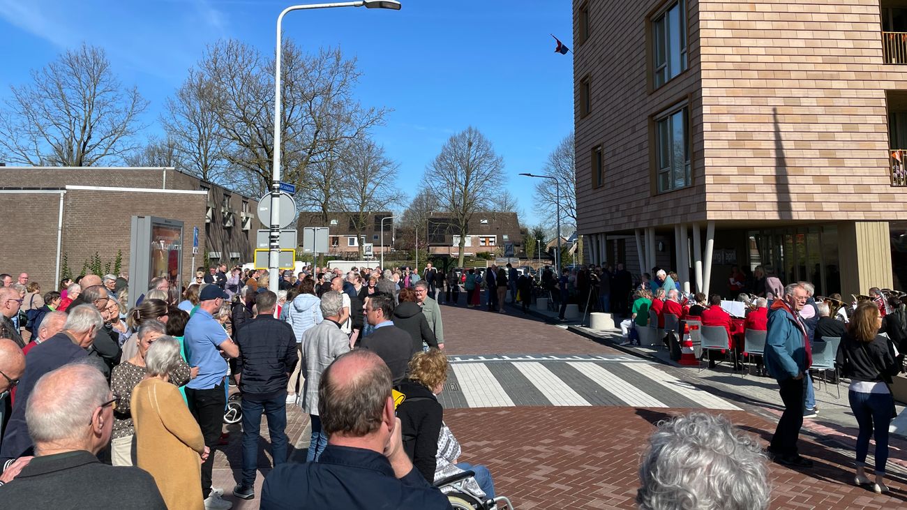 Na jaren heeft Swifterbant eindelijk haar felbegeerde buurthuis, 'de Kombuis' feestelijk geopend