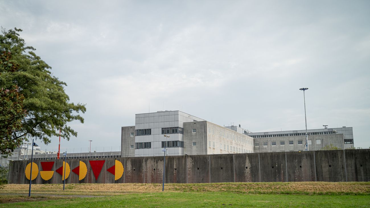 Nieuws - Gevangenis Almere Buiten na zeven jaar mogelijk weer open