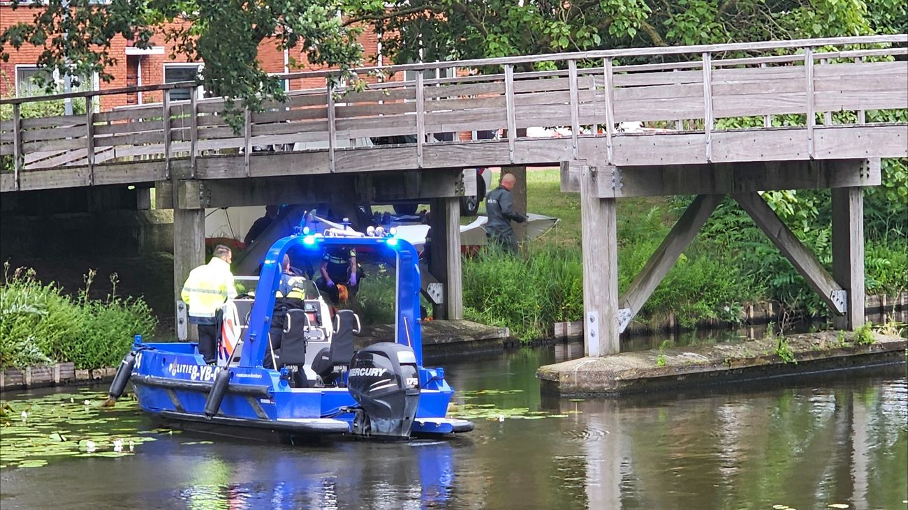 Nieuwsoverzicht 23/08 | Lichaam gevonden in water Almere • Lelystad populair bij vogelspotters