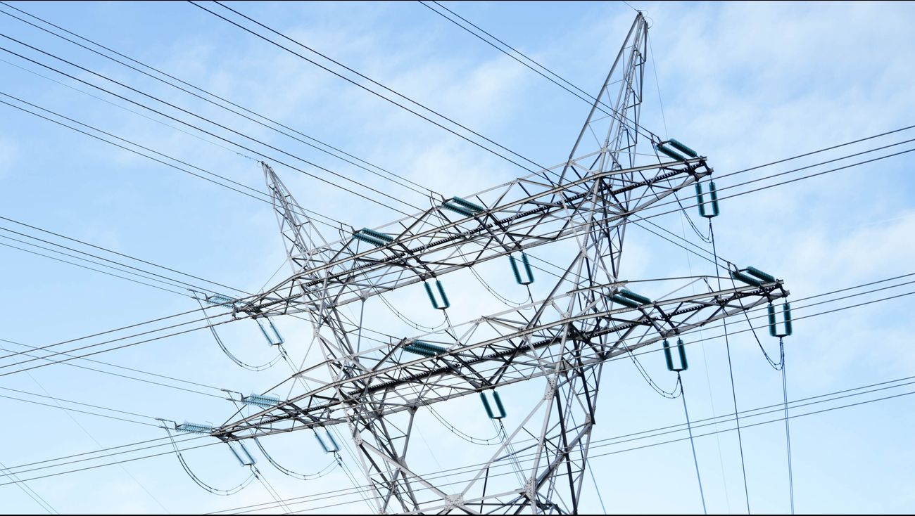 Nieuws - Nieuwe hoogspanninsgroute Ens-Groningen krijgt dezelfde route als de huidige
