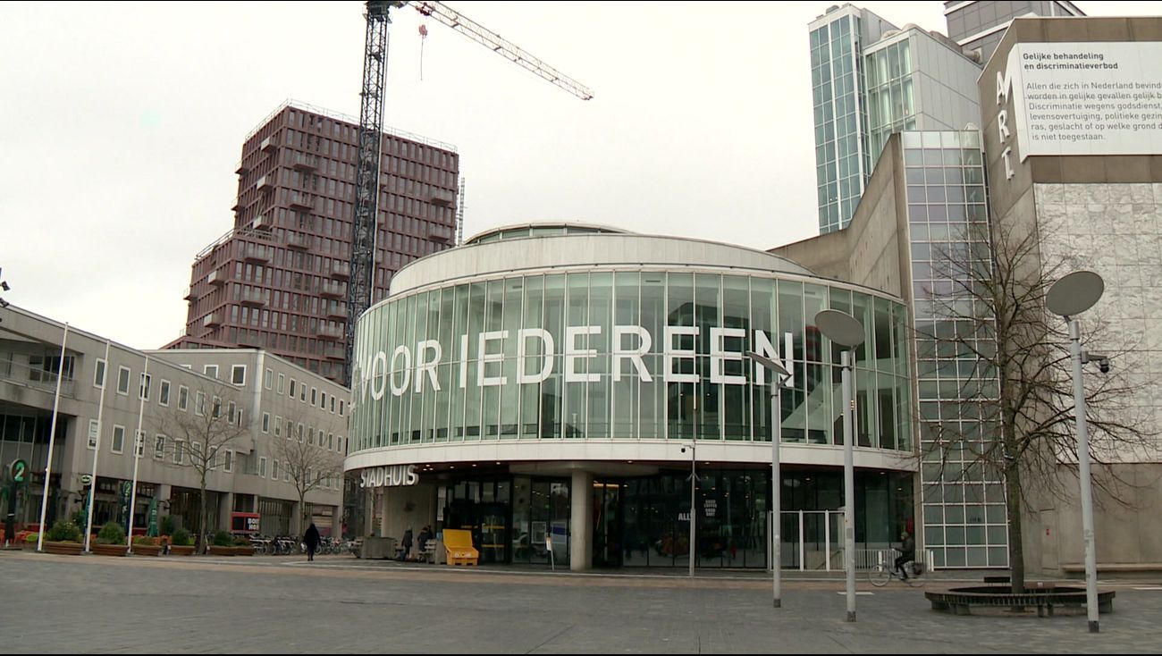 Nieuws - Aanpak straatintimidatie in Almere levert eerste boete op