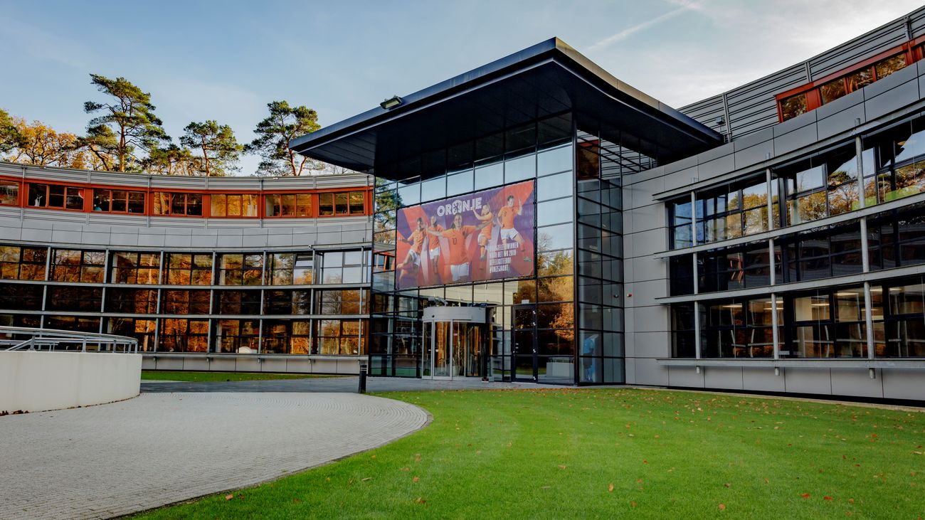 Nieuws - KNVB gaat toch voor thuisbasis Zeist, verplaatsing van Campus naar Almere té risicovol