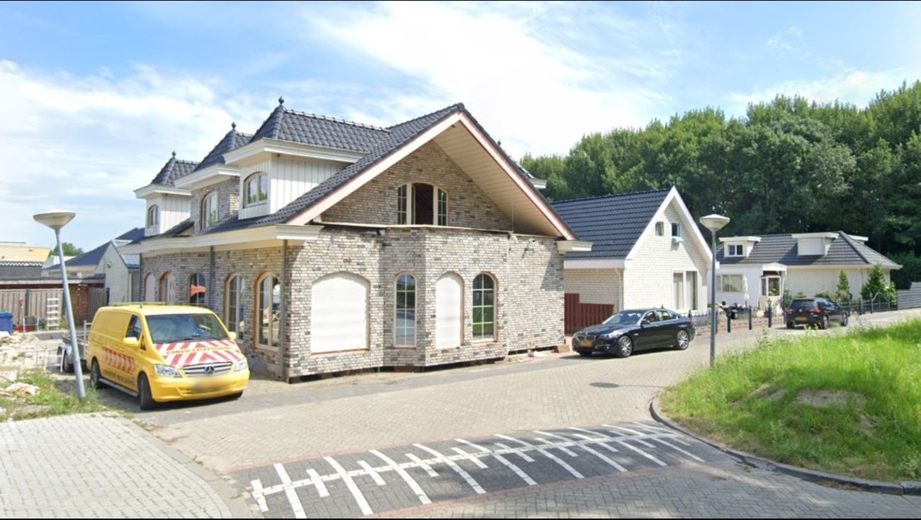 Nieuws - Nieuwe woonwagens Almere dichtbij huidig kamp vanwege hechte familiebanden