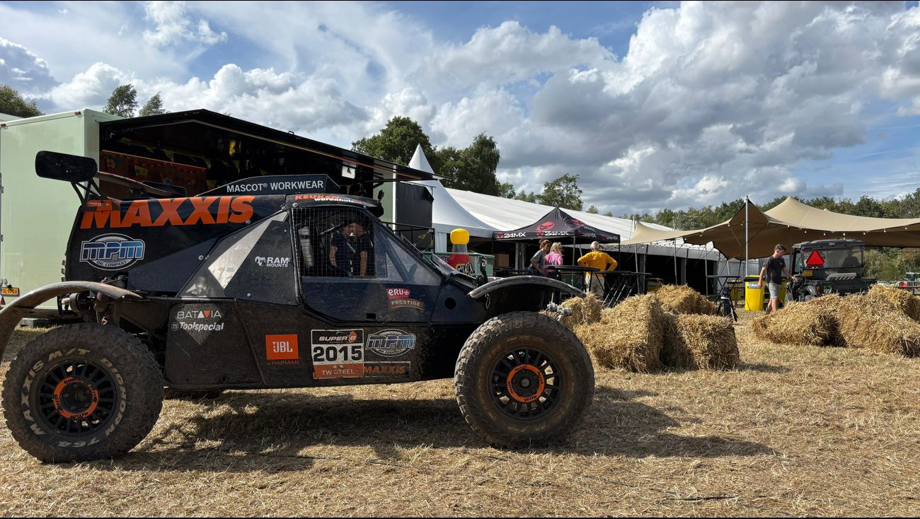 Gemist - Autocross Kraggenburg begint op festival te lijken