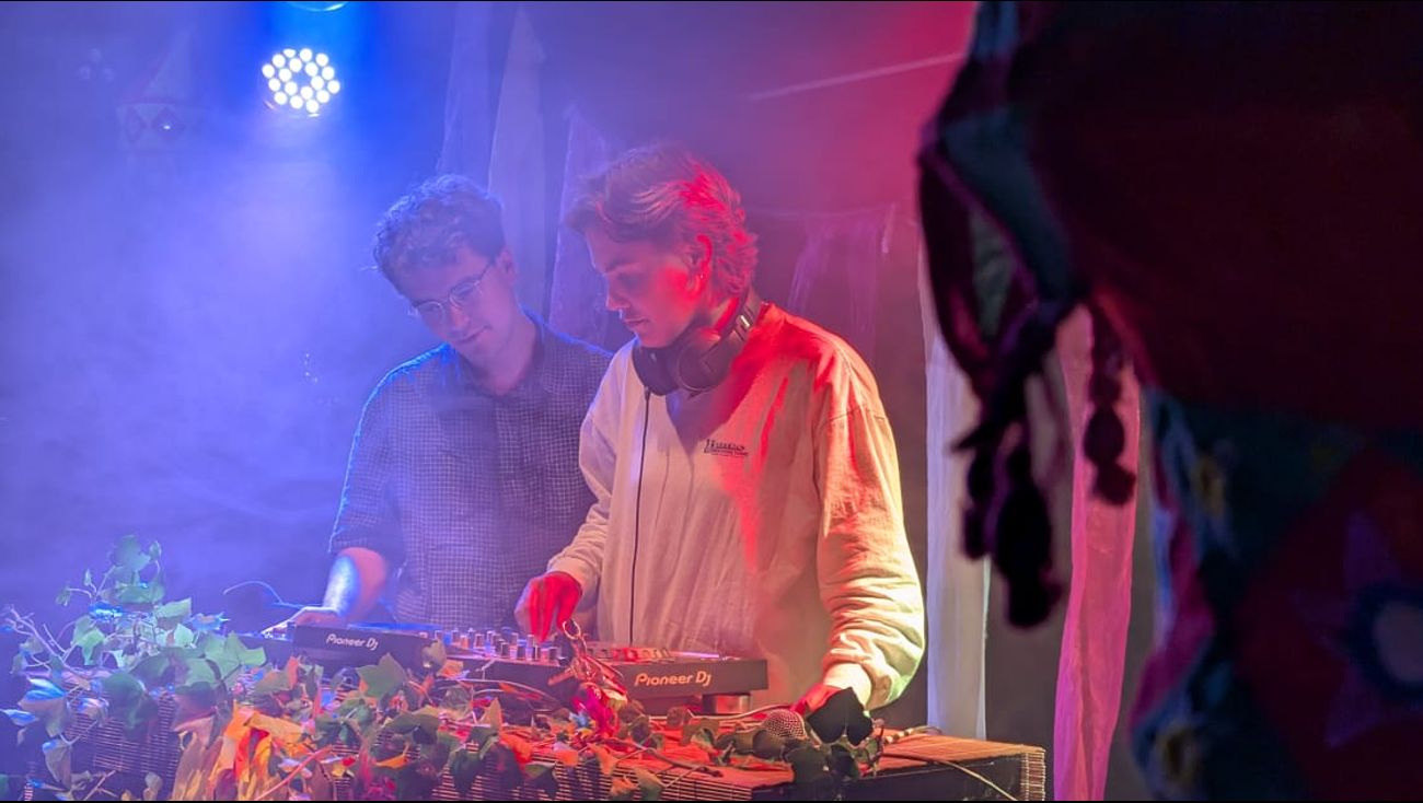 Nieuws - Lelystad wil dolgraag een nieuw poppodium, maar tegen welke prijs?