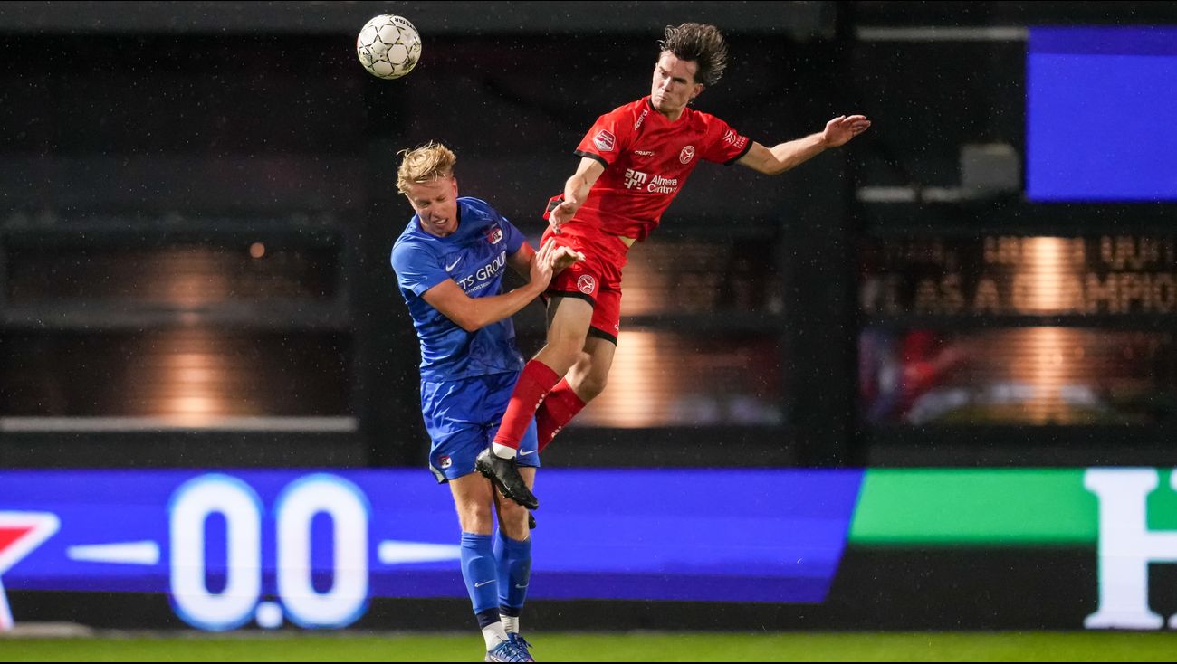 Sport - Live: Almere City FC op gelijke hoogte tegen Jong AZ: 1-1