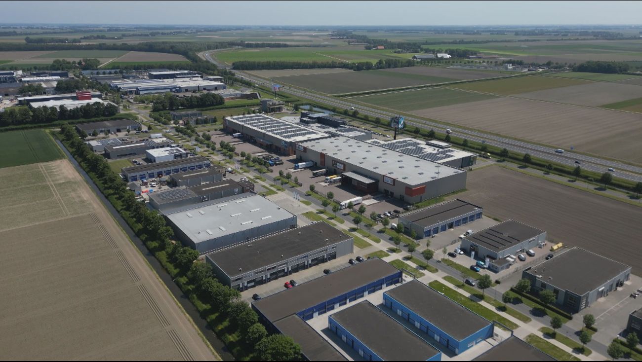 Nieuws - Bedrijventerreinen zijn uit de tijd: 'Ze moeten groener worden'