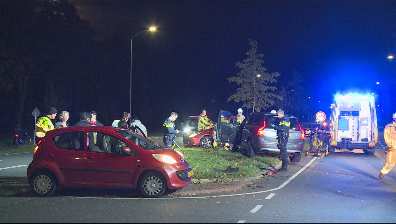 Nieuws - Twee gewonden bij botsing in Lelystad