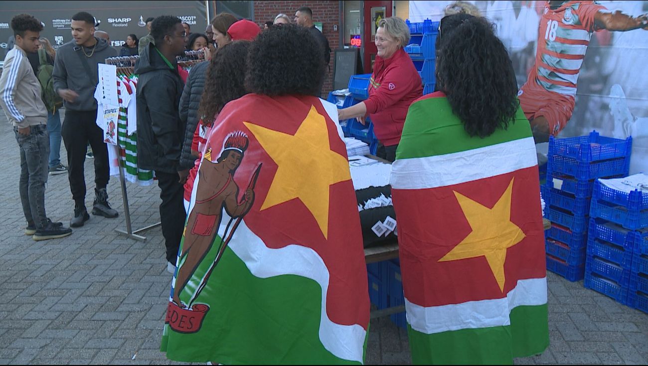 Nieuws - Eén op de negen Almeerders heeft Surinaamse roots, hoogste aandeel in Nederland