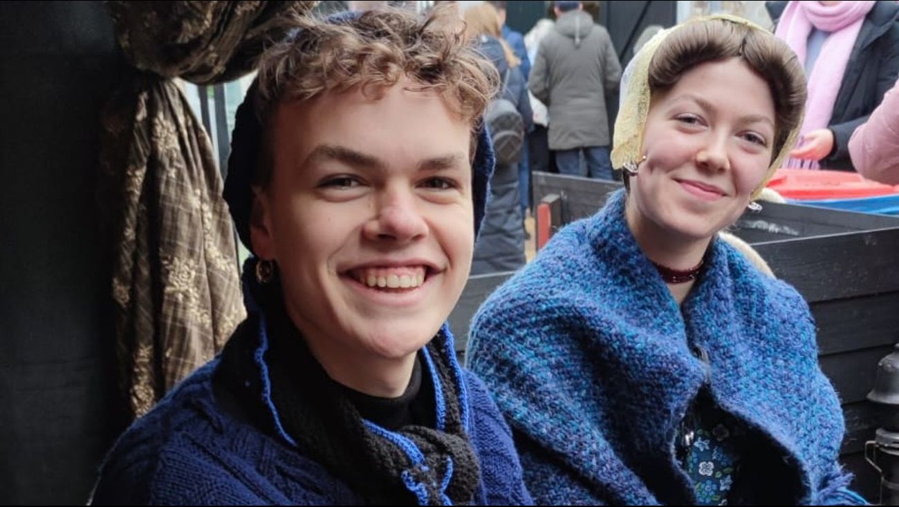 Gemist - Urk in Wintersferen: Er wordt gekranst