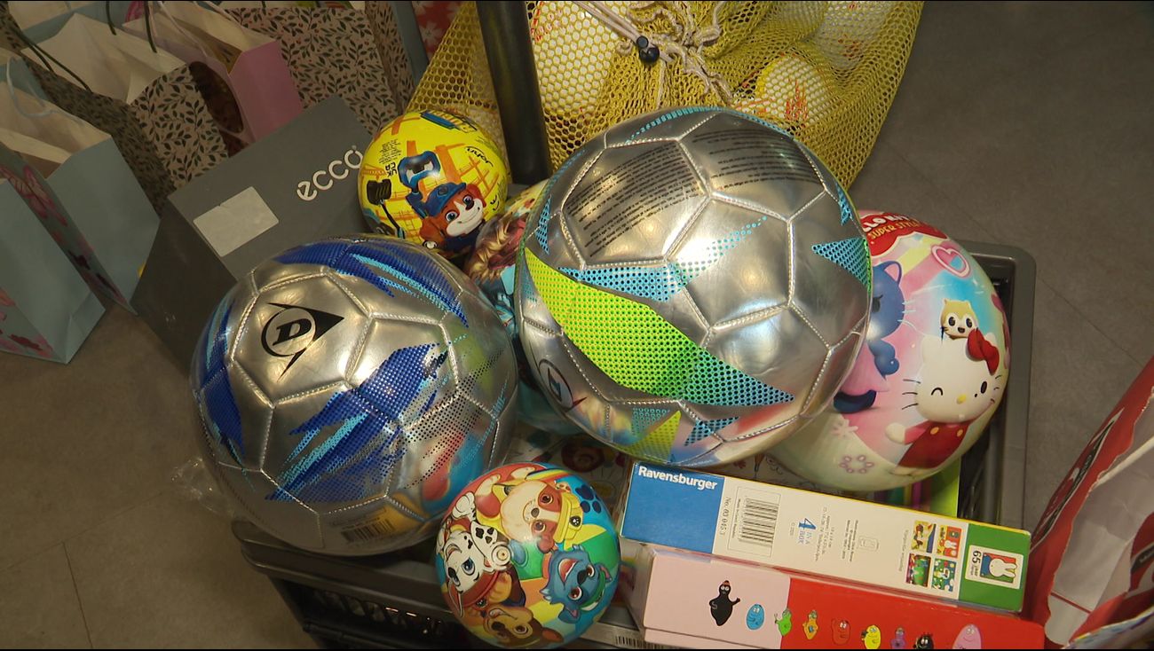 'Alle ballen verzamelen' voor kinderen in de noodopvang Walibi