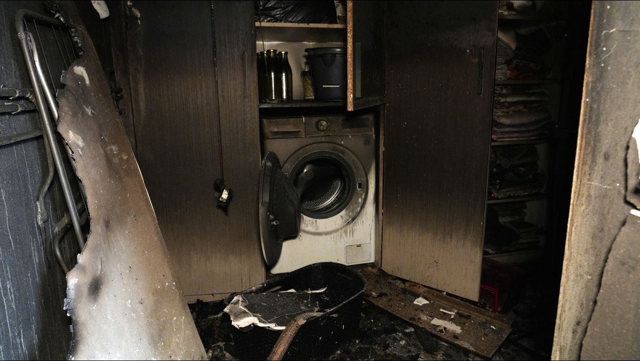 Nieuws - De dag erna op Urk: Wouter en zijn vrouw verliezen opnieuw hun thuis