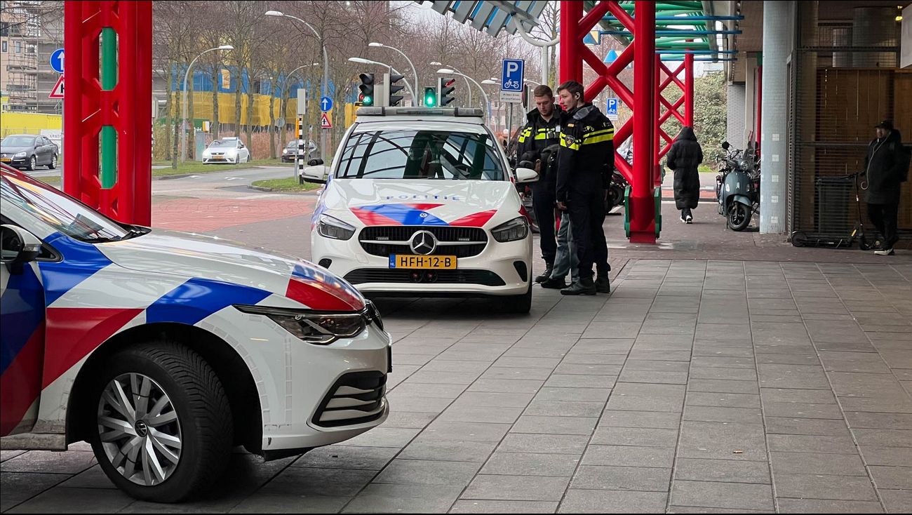 Nieuws - Man en vrouw stelen uit winkel en denken met trein te ontkomen