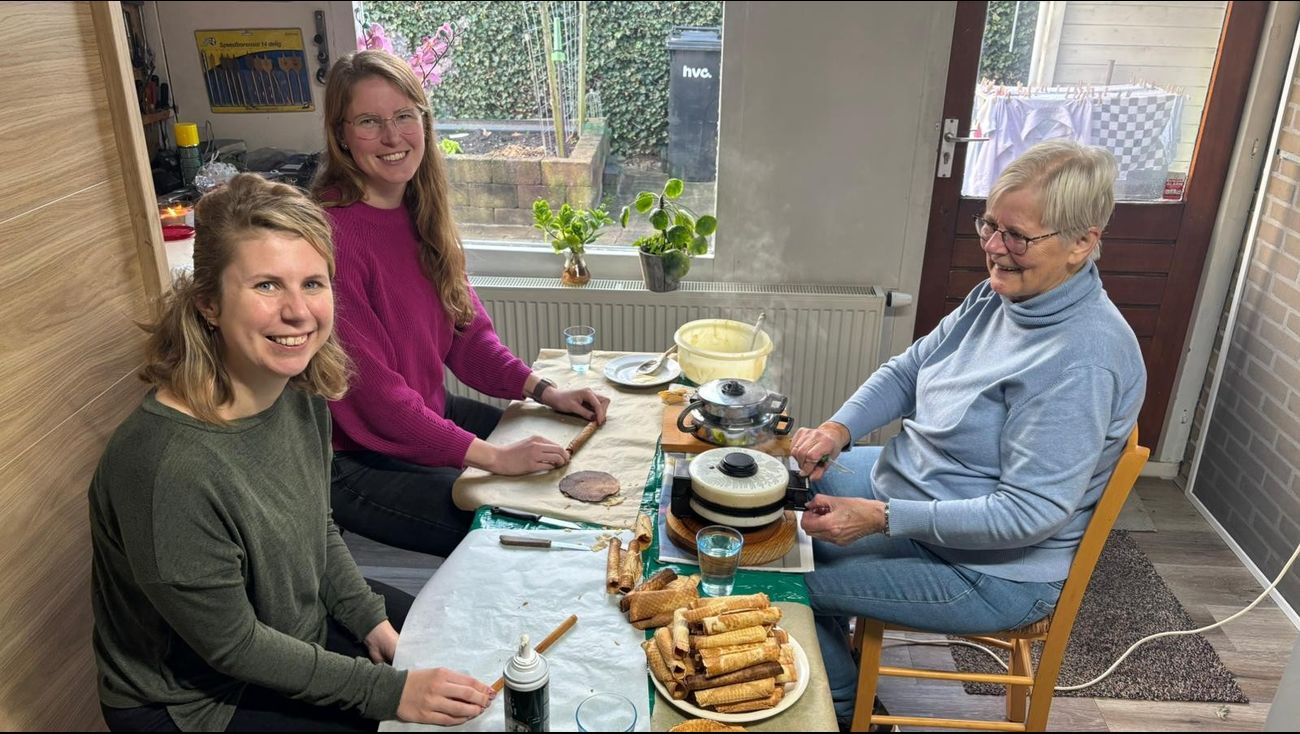 Gemist - Geen oliebollen, maar kniepertjes tijdens de jaarwisseling