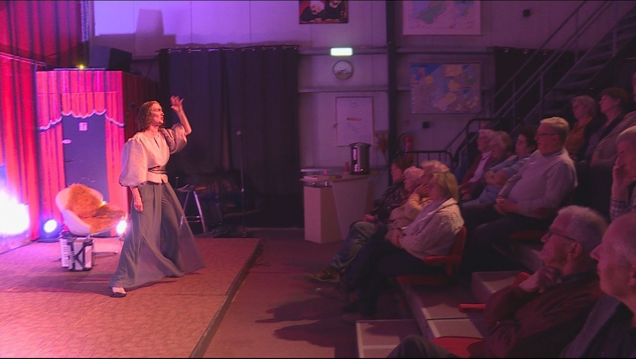 Boer Lubberink maakt zijn theaterdroom waar: 'Je leert andere mensen kennen, dat vind ik mooi'