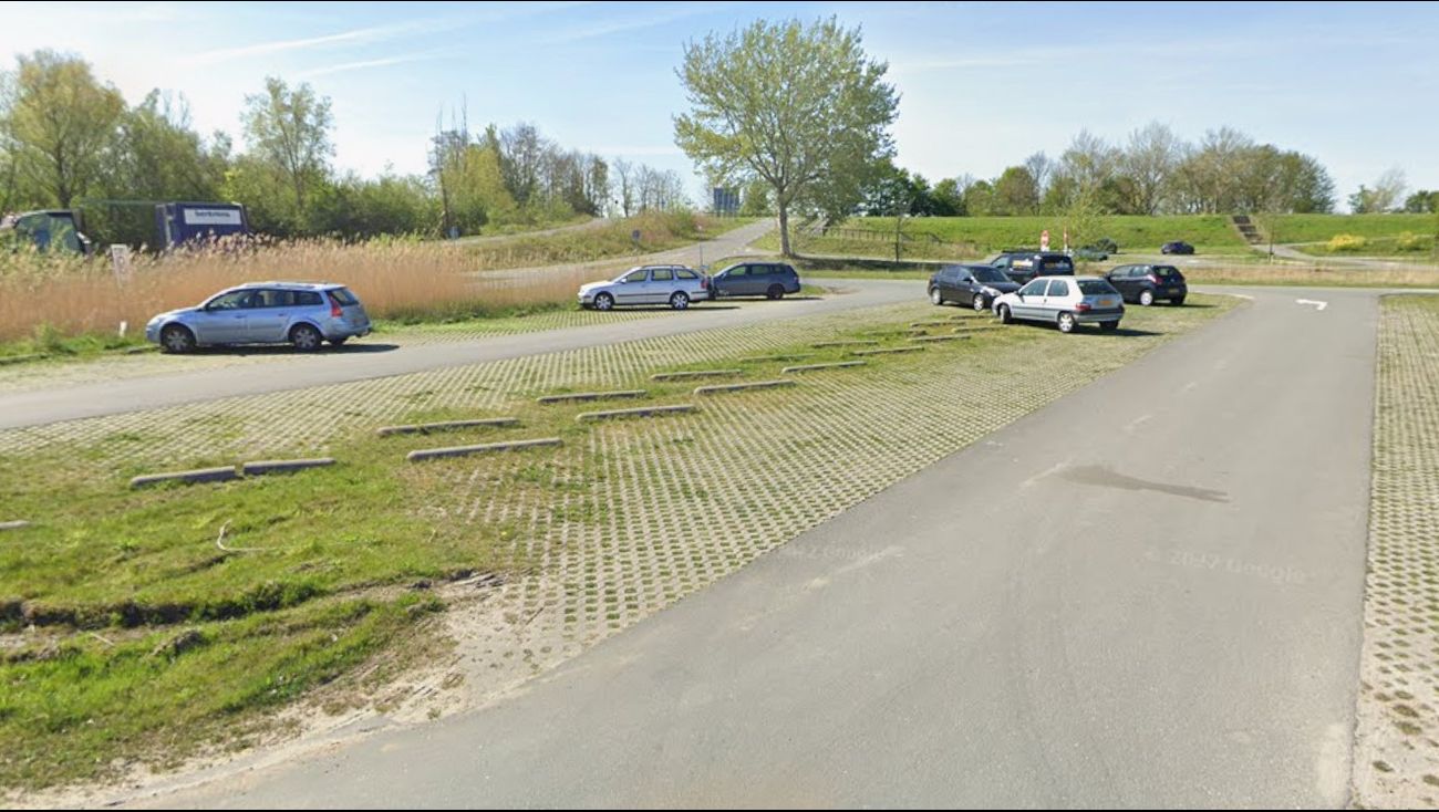 Nieuws - Man wordt tijdens avondje 'chillen' hardhandig beroofd van telefoon en geld