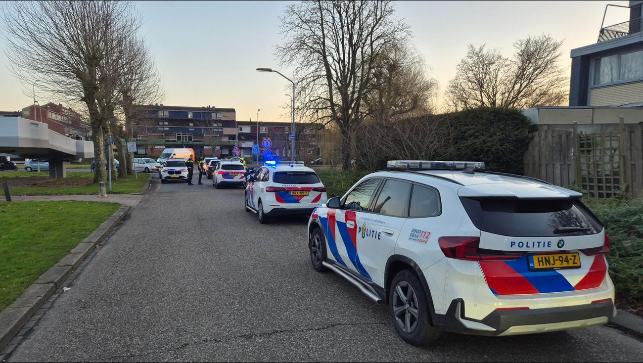 Nieuws - Familievete eindigt in vechtpartij in Zuiderzeewijk, drie bekeuringen uitgedeeld