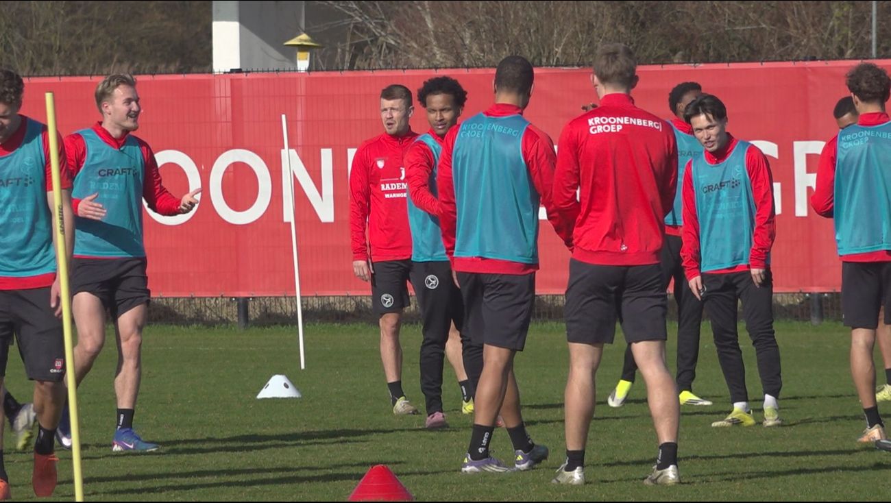 Sport - Almere City hoopt op stunt in inhaalduel tegen nummer twee Cambuur