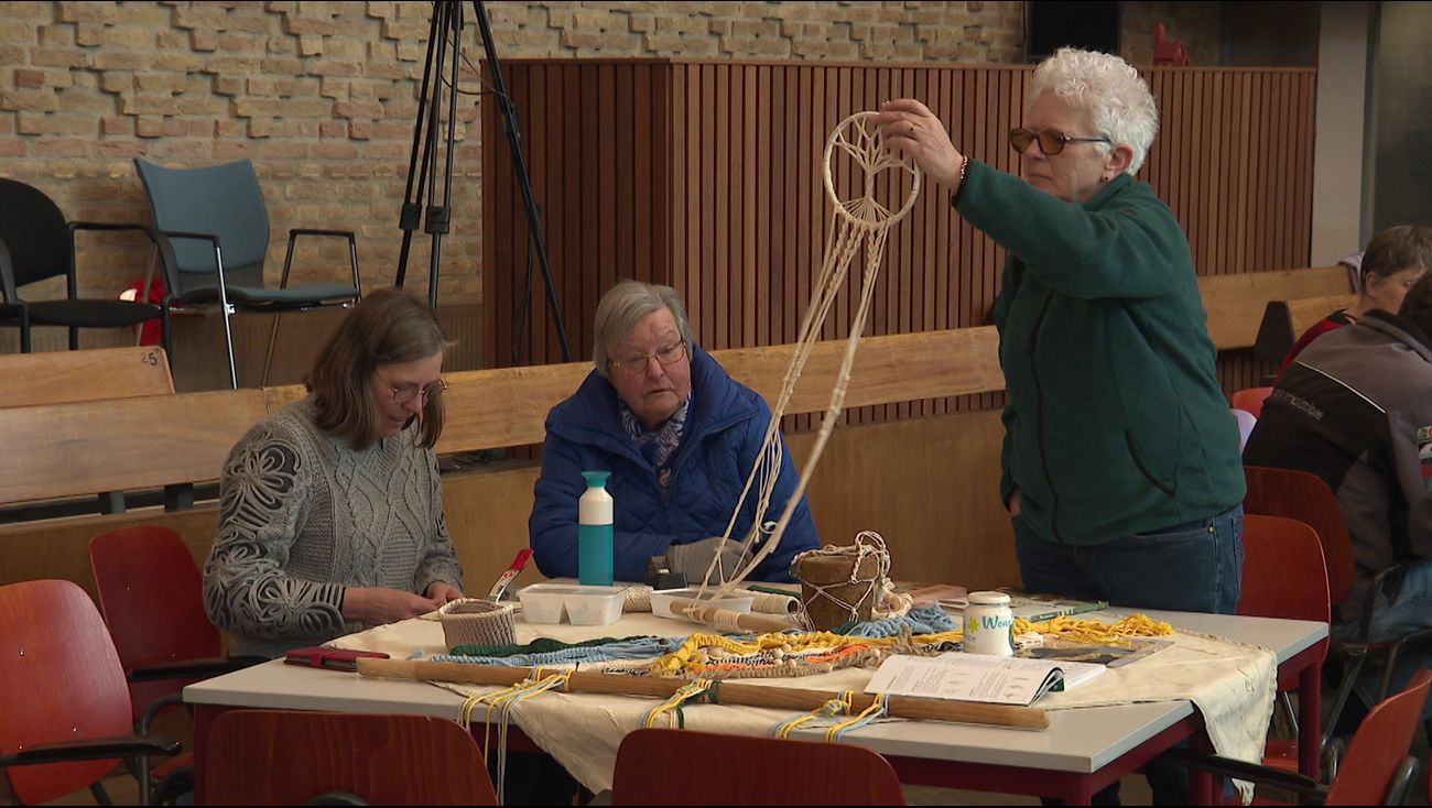 Nieuws - Het voorjaar hangt in de lucht op de Lentefair in Dronten: 'De boel ontluikt weer'