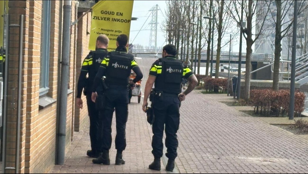 Nieuws - Goudwinkel in Almere overvallen
