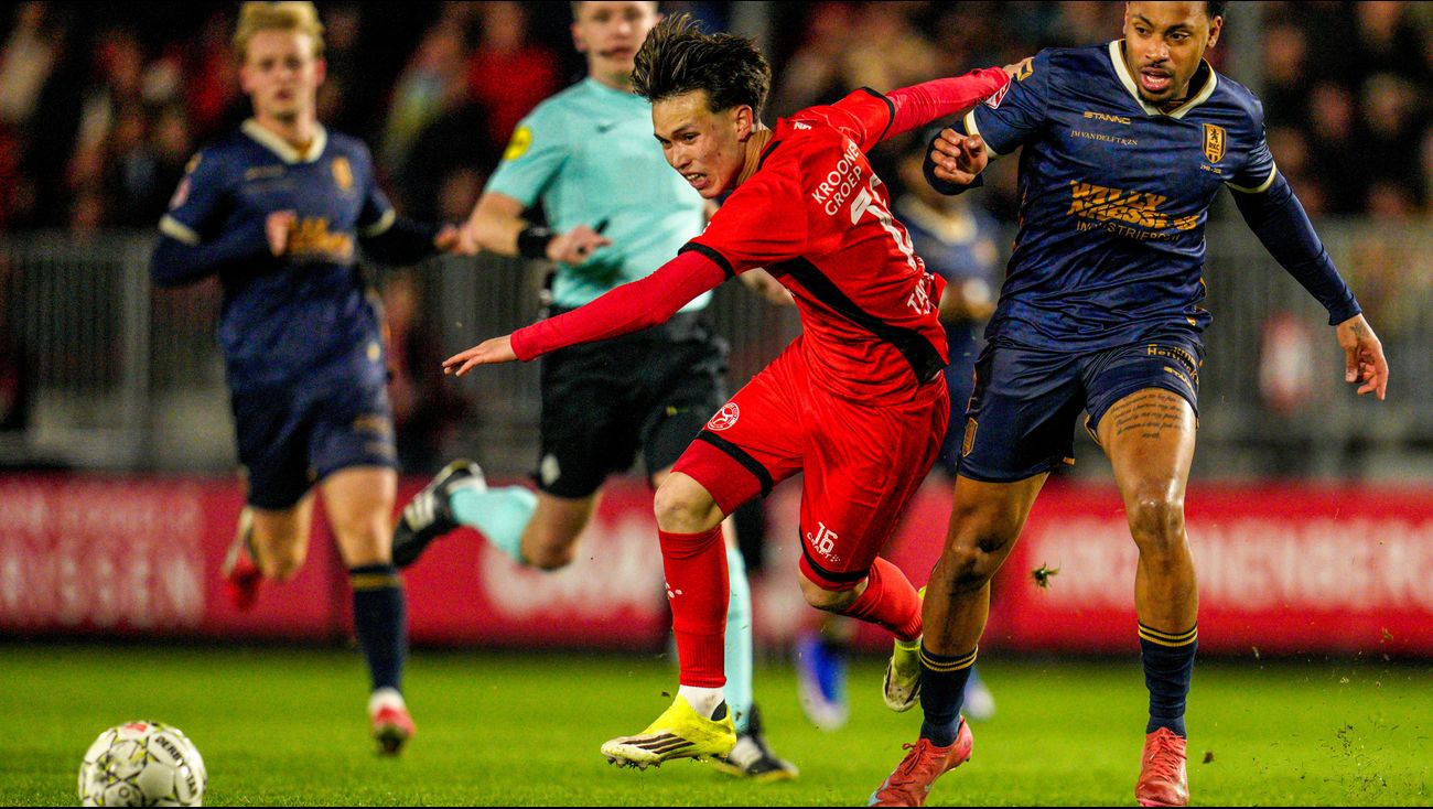 Sport - Live: Tweede helft begonnen bij Almere City - RKC Waalwijk: 1-2