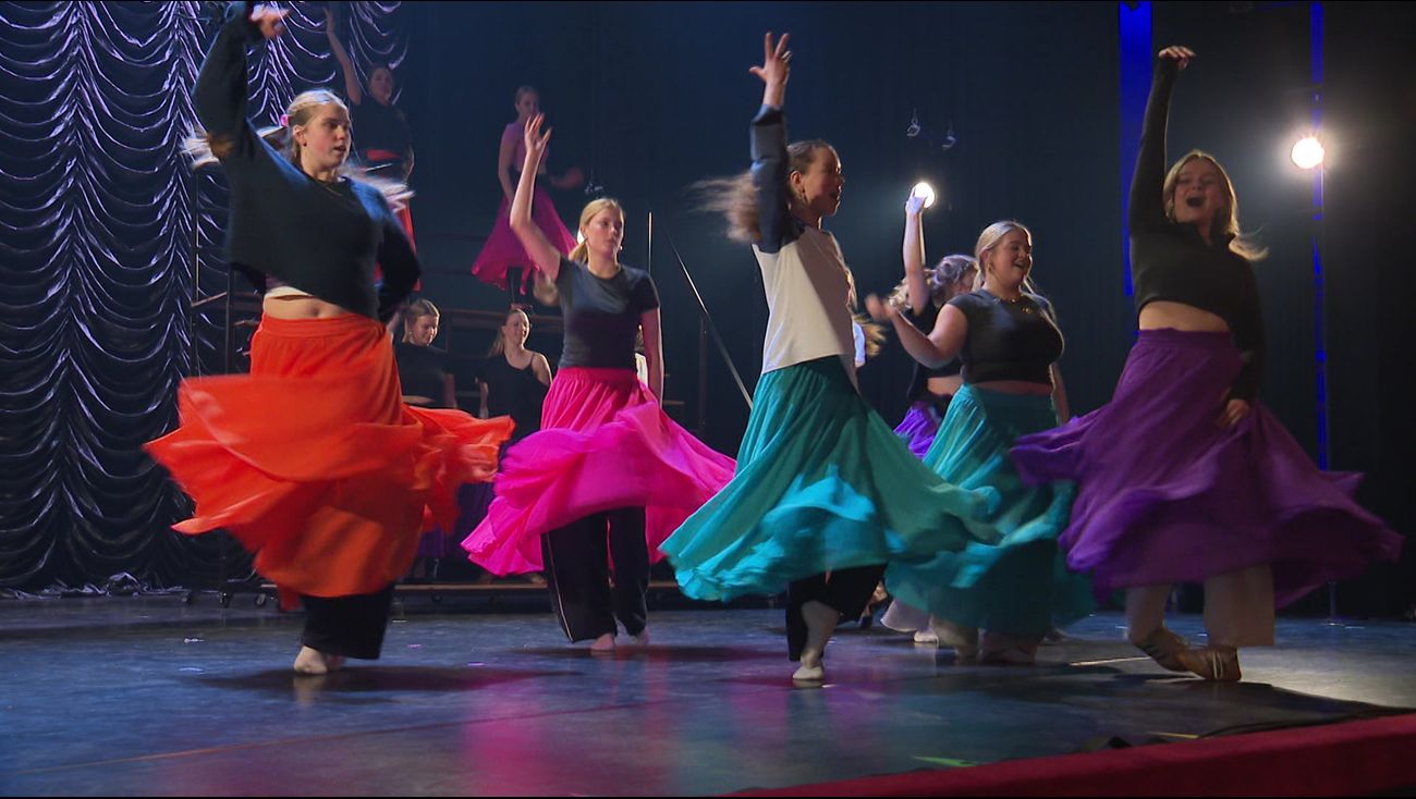 Nieuws - Artistique brengt grote dansvoorstelling met 700 cursisten in 't Voorhuys