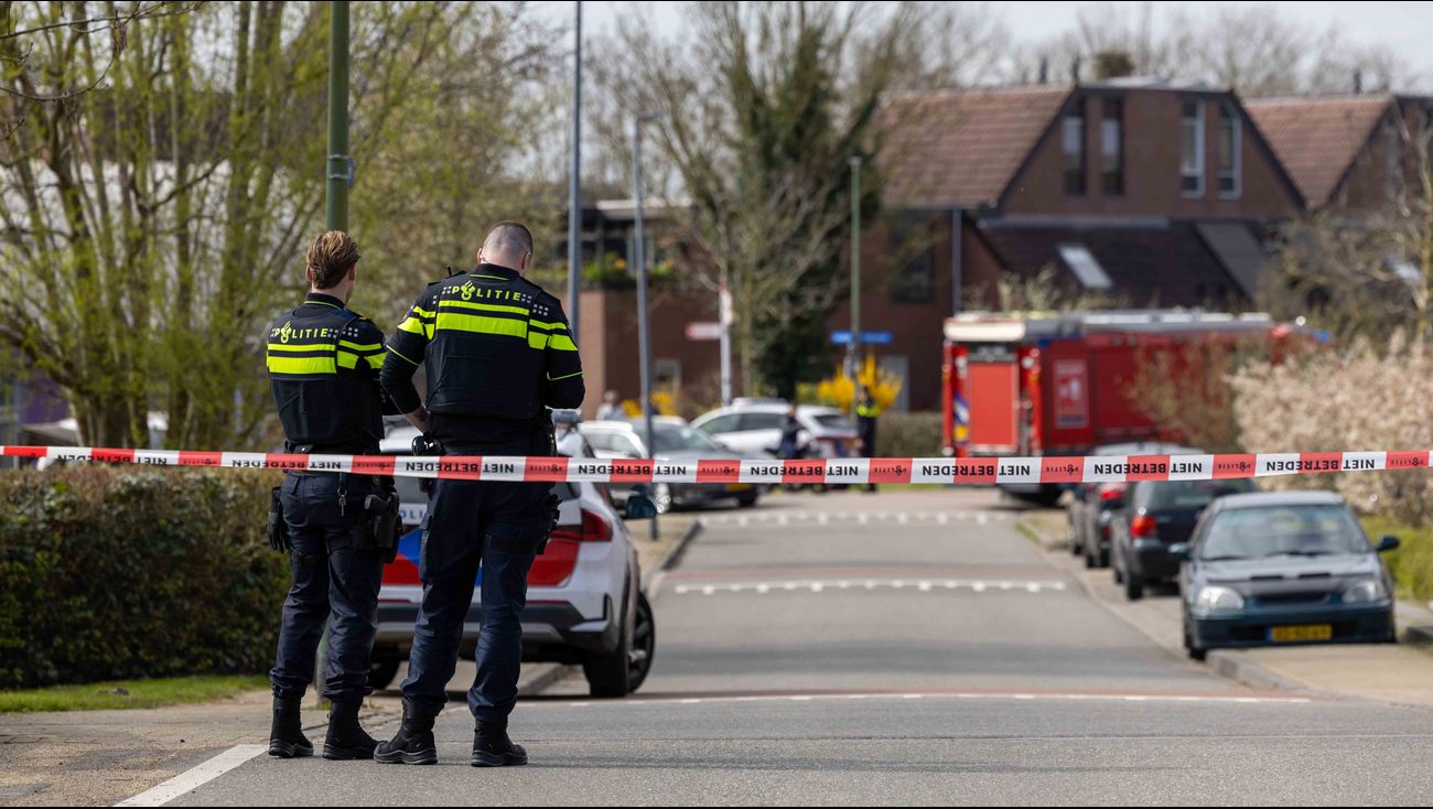 Nieuws - Gaslek in woning Almere Haven, meerdere huizen ontruimd