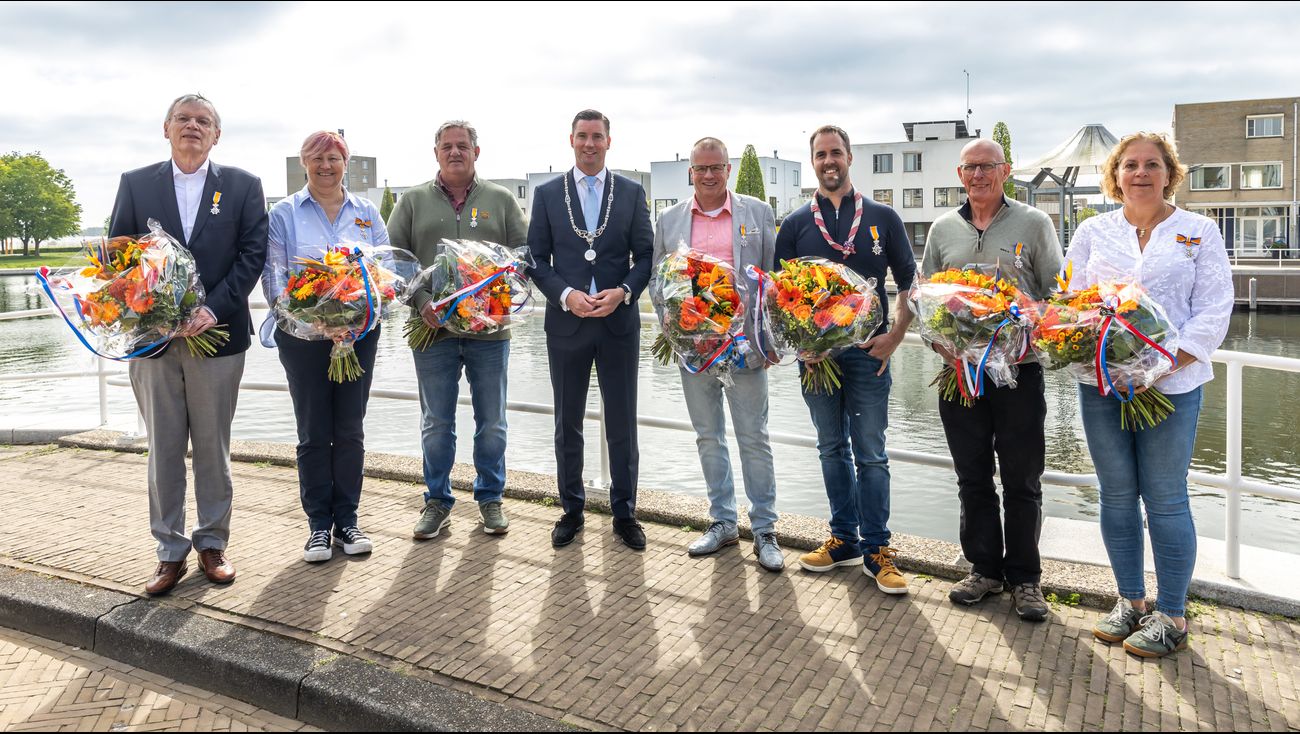 Nieuws - Zeven Zeewoldenaren ontvangen lintje, onder wie drijvende kracht Pinkendag
