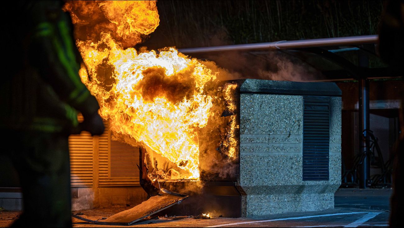 Nieuws - Brand in stroomkast, 5.000 huishoudens zonder stroom