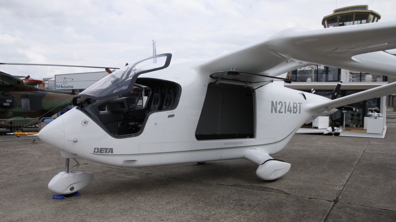 Nieuws - Plan voor vrachtvluchten met kleine elektrische vliegtuigen vanaf Lelystad Airport