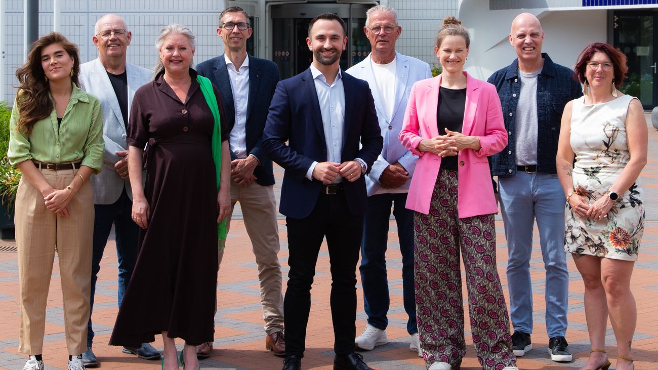Negen politieke partijen zijn het eens over raadsakkoord Lelystad: elk jaar 1.400 huizen erbij