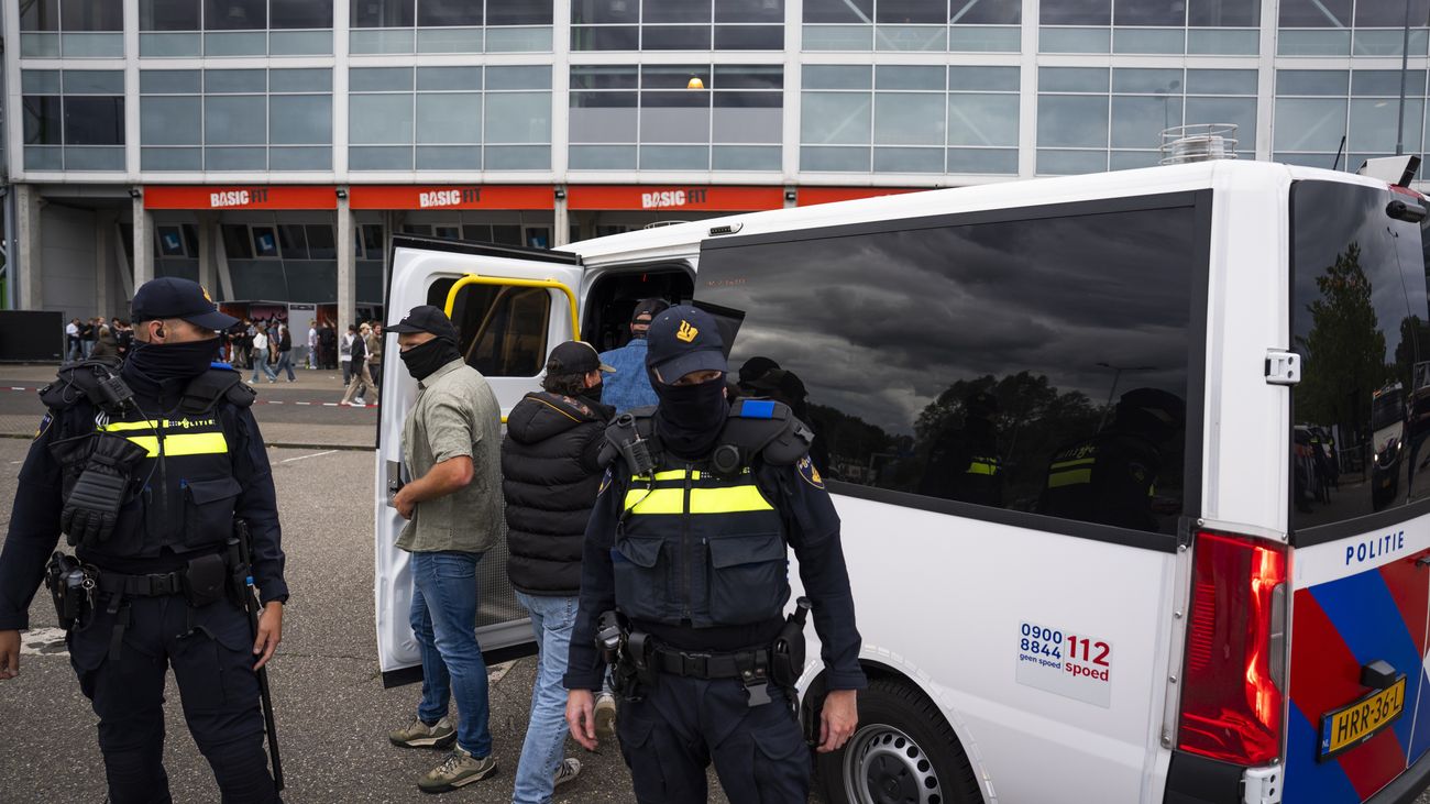 Nieuws - Lelystedeling (24) aangehouden bij concert Ye na verstoren openbare orde