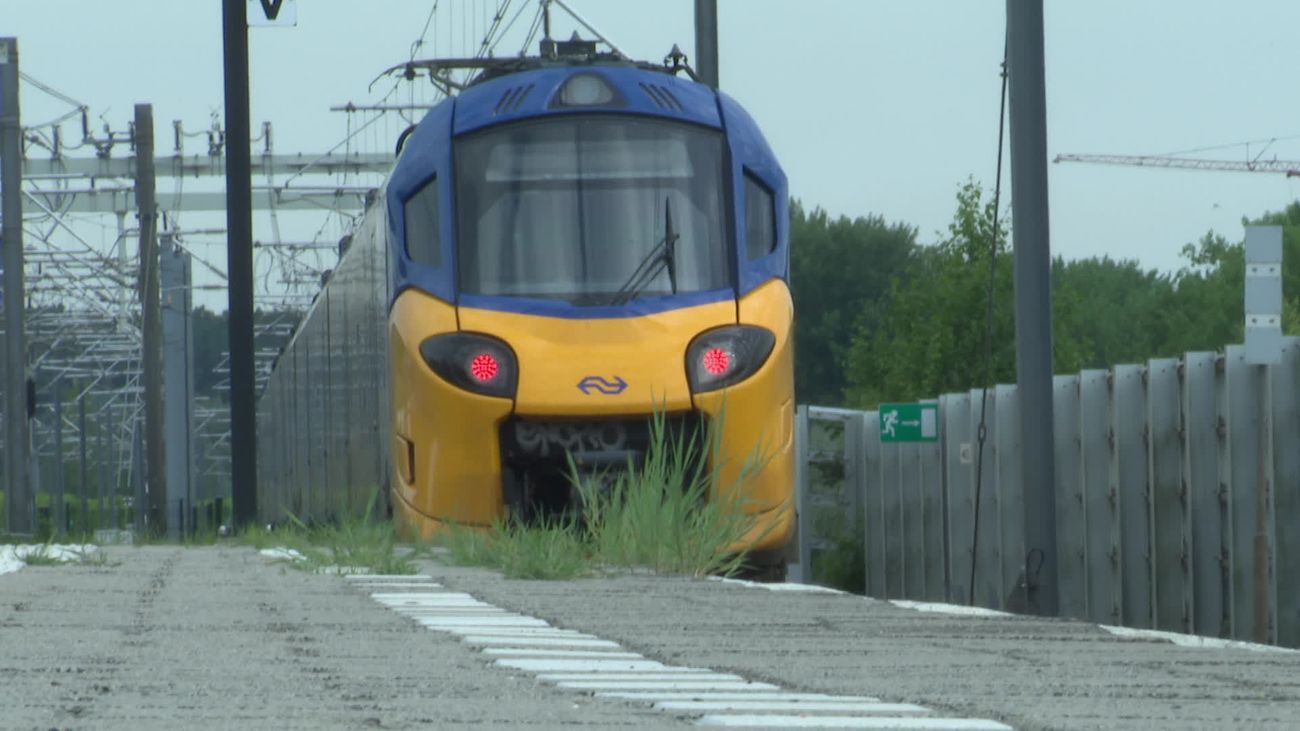 Nieuws - Treinverkeer tussen Weesp en Almere wordt weer hervat