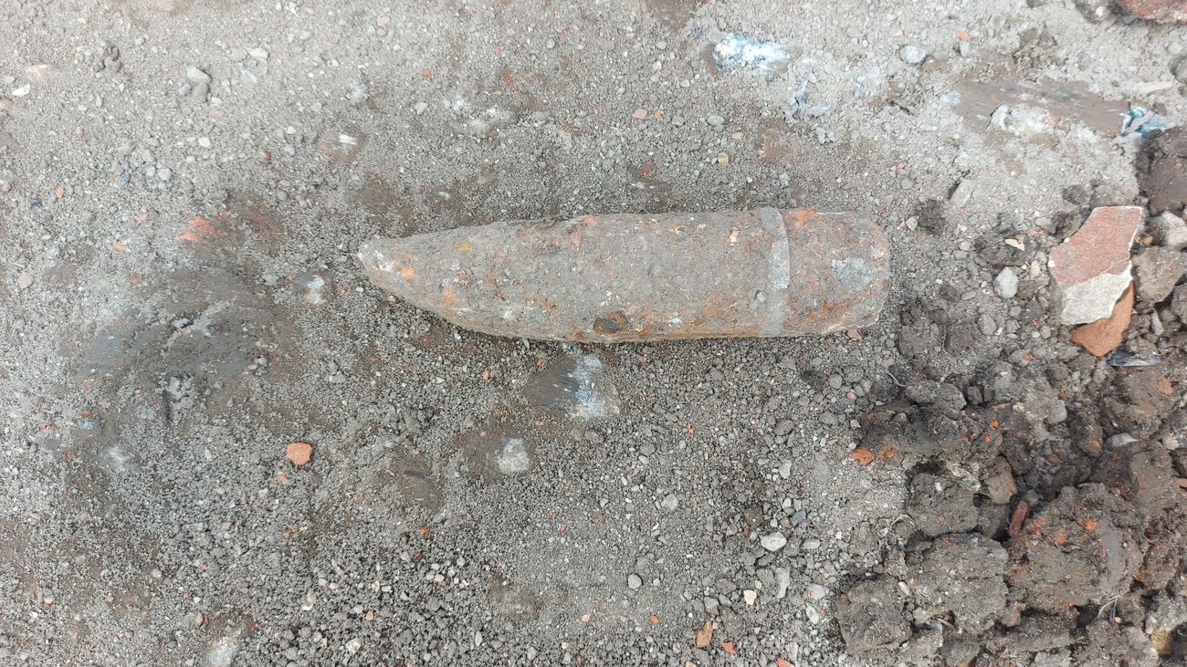 Nieuws - Bom uit Tweede Wereldoorlog gevonden en tot ontploffing gebracht in Almere