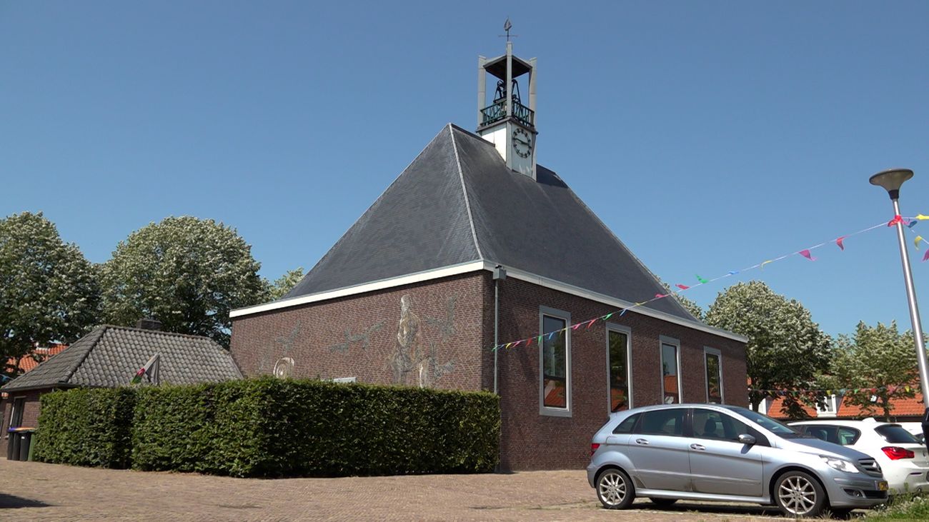 Nieuws - Serie 'Heilige Huisjes': 'We voelen ons bevoorrecht dat we in een kerk mogen wonen'