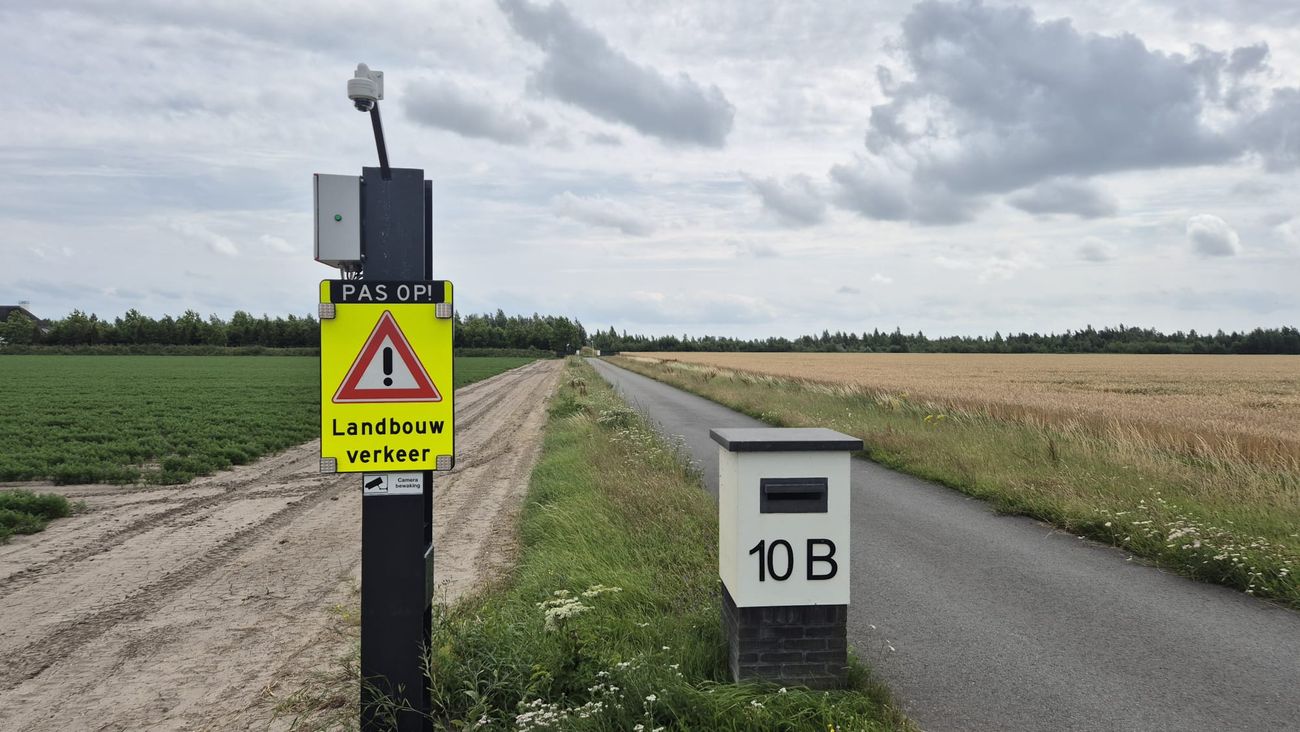 'Intimidatie en pestgedrag': villabewoners Bant willen dat boer camera's weghaalt