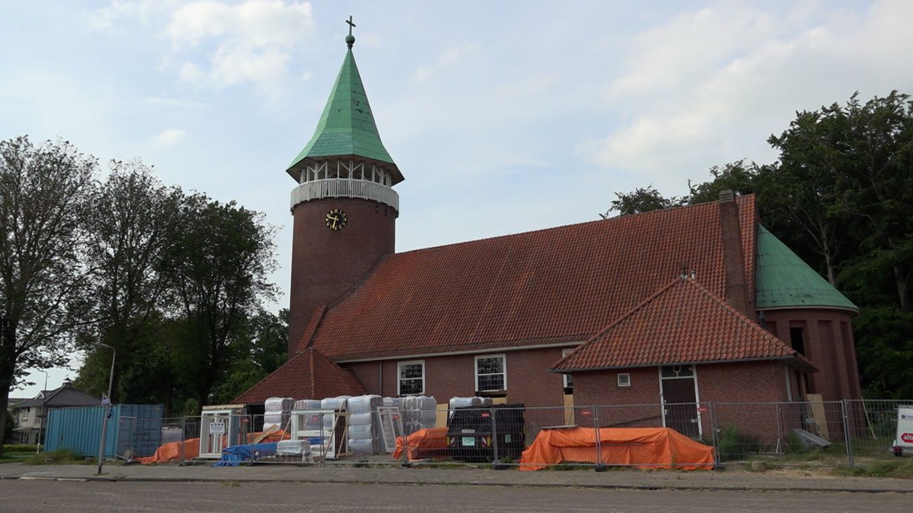 Nieuws - Serie 'Heilige Huisjes': 'Je moet er wel een beetje gevoel bij krijgen'