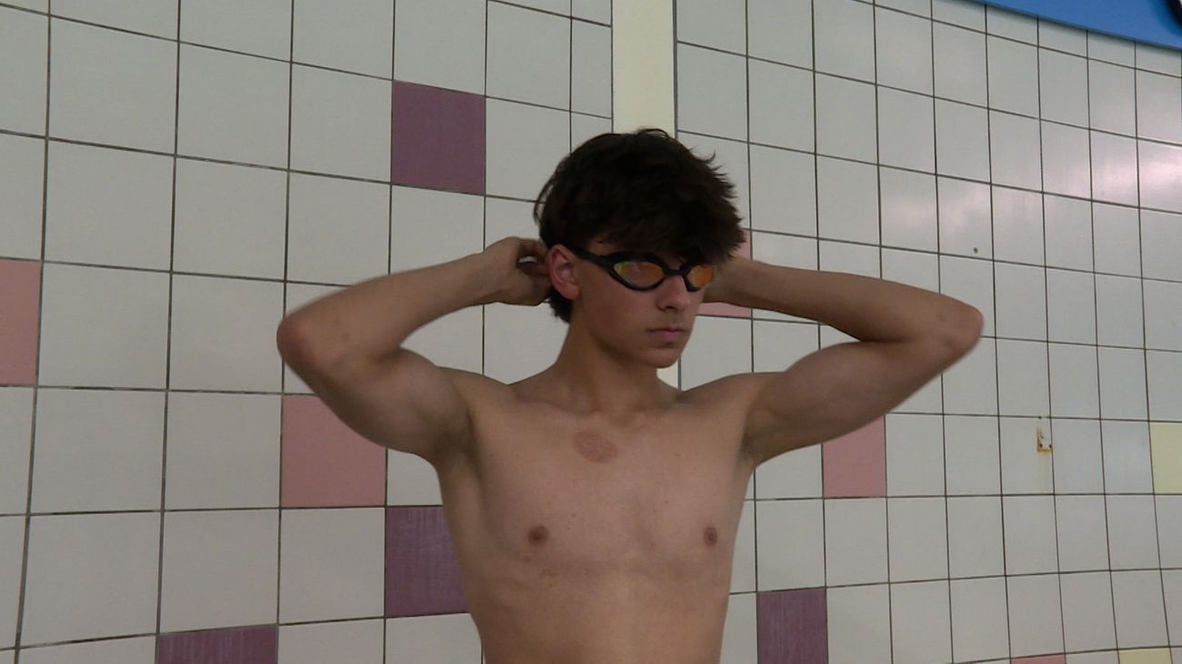 Sport - Zwemmer Hageman euforisch na winst jeugdkampioenschappen