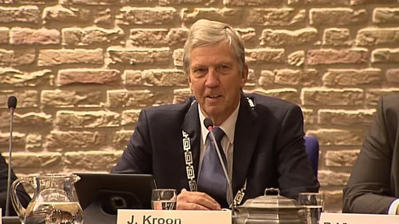 Voormalig burgemeester Jaap Kroon (79) van Urk overleden: 'Stempel gedrukt op het vissersdorp'